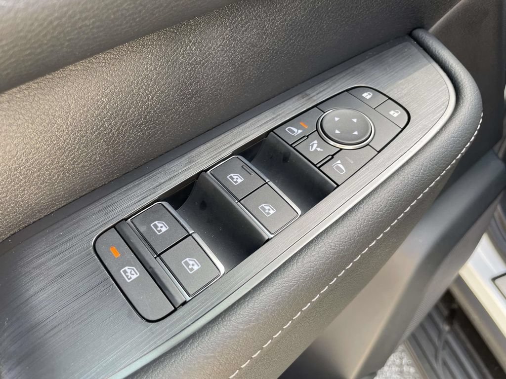 New 2026 Nissan Armada PRO-4X AWD/4WD image 12