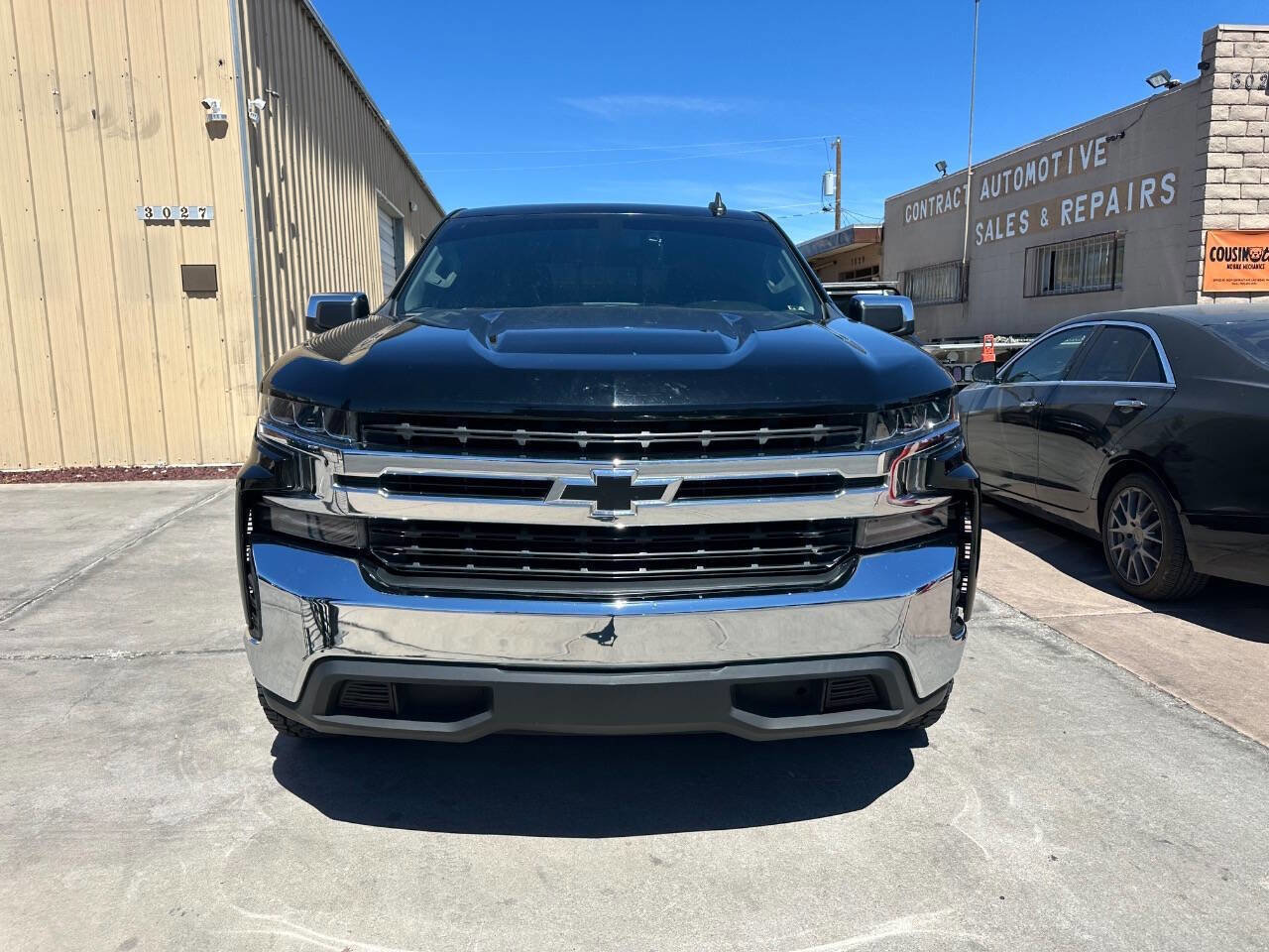 Used 2022 Chevrolet Silverado 1500 LT w/ Convenience Package II image 5