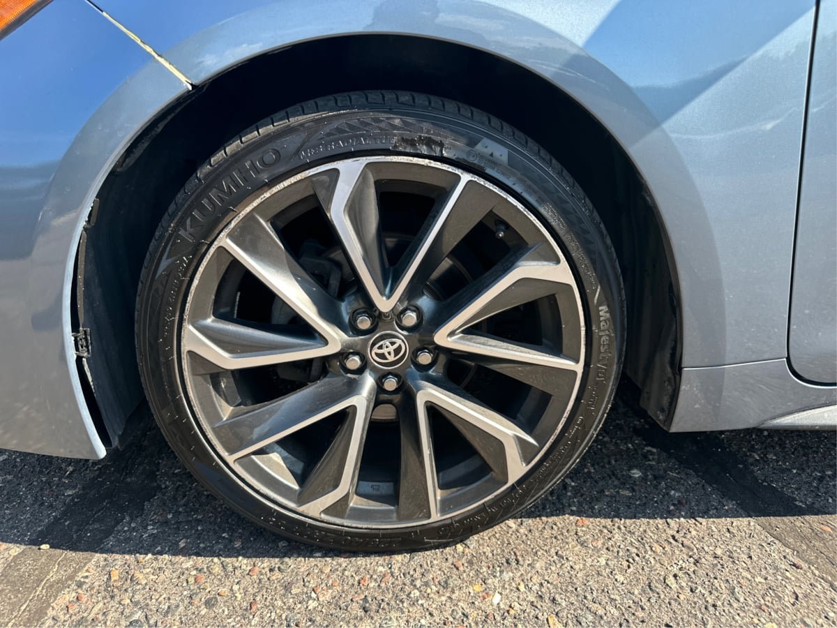 Used 2020 Toyota Corolla LE FWD image 20