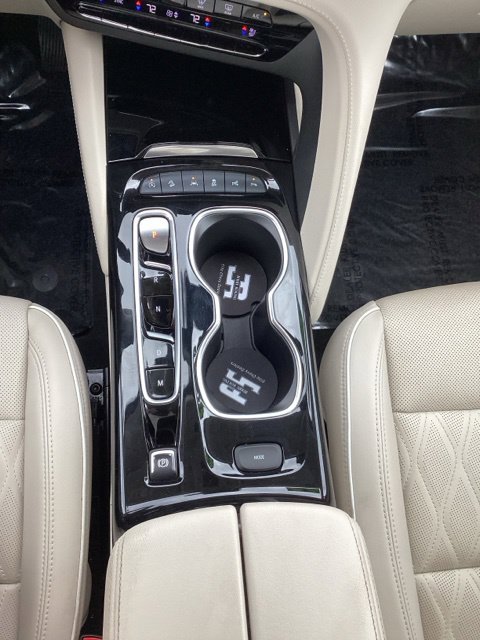 Used 2023 Buick Envision Avenir AWD/4WD image 14