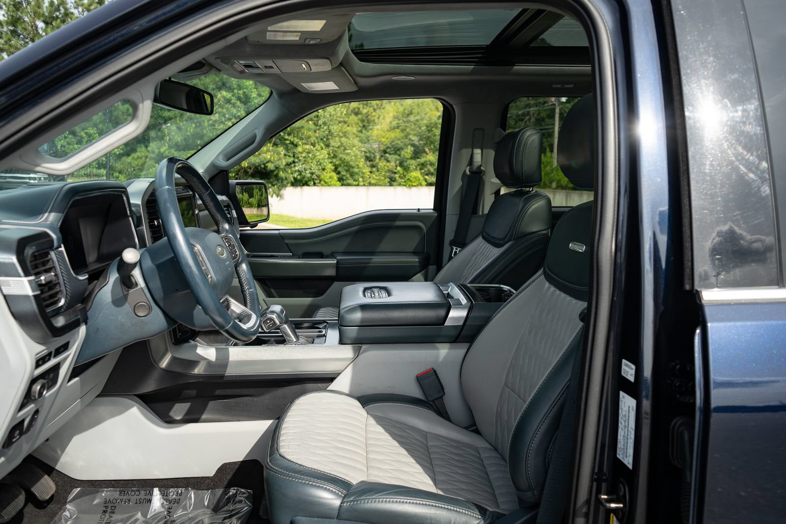Used 2023 Ford F150 Limited AWD/4WD image 14