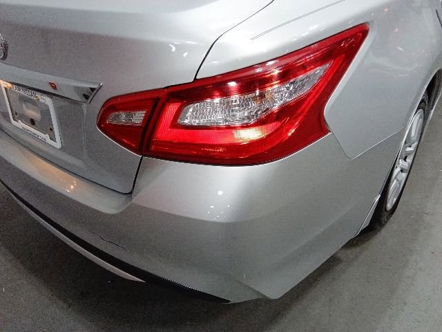 Used 2017 Nissan Altima 2.5 S w/ Power Driver Seat Package FWD image 26