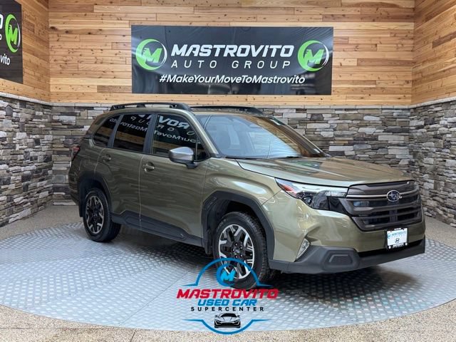 Used 2025 Subaru Forester Premium w/ Convenience Package #1 AWD/4WD image 1