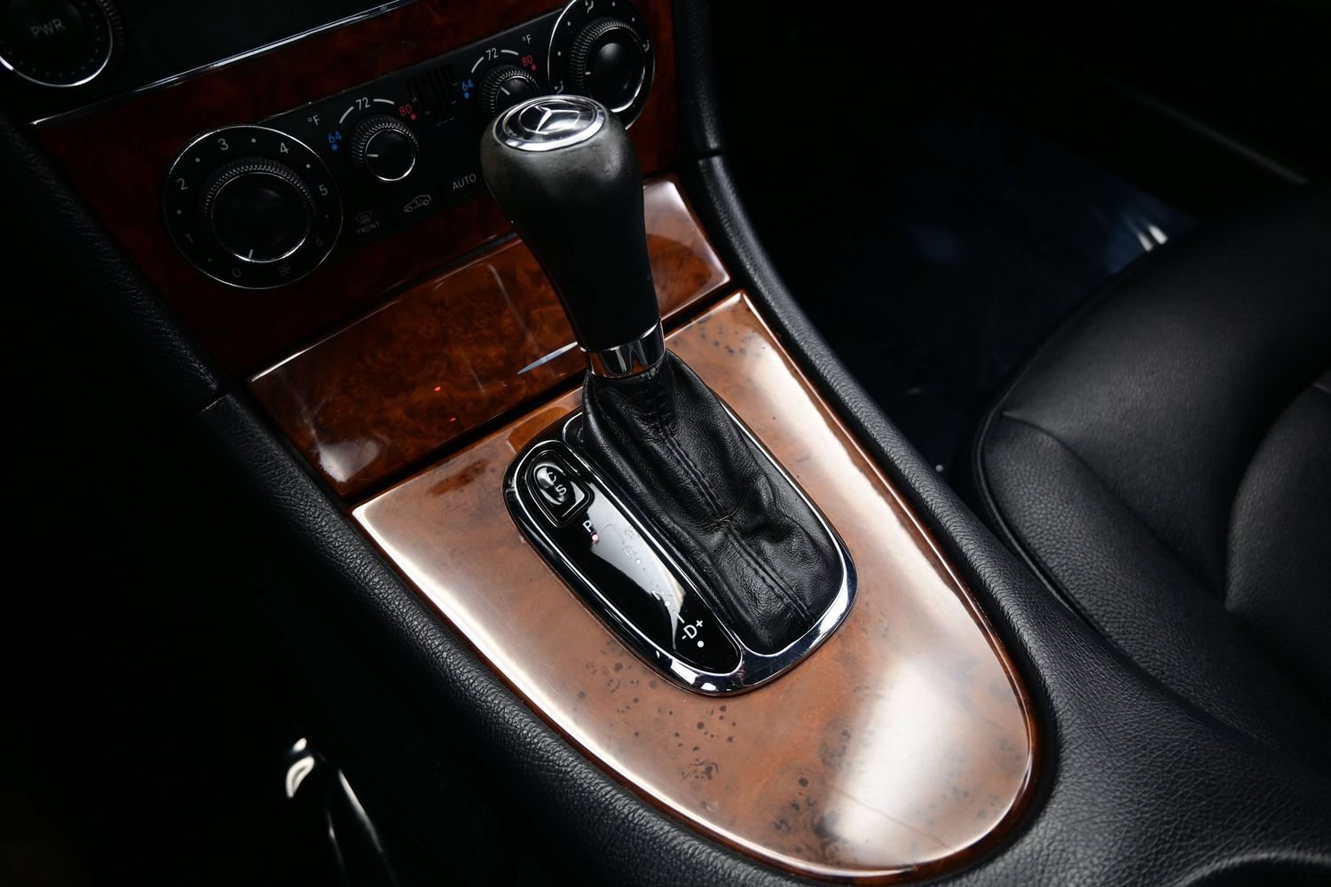 Used 2006 Mercedes-Benz CLK 350 Coupe image 22