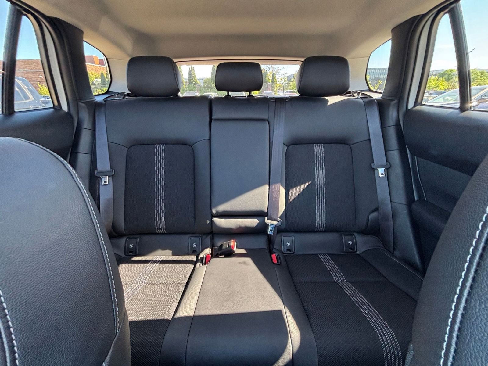 Used 2025 MAZDA CX-50 AWD 2.5 S w/ Premium Package image 39