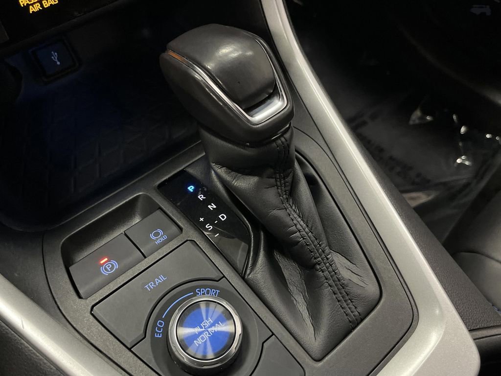 Used 2021 Toyota RAV4 XSE image 22