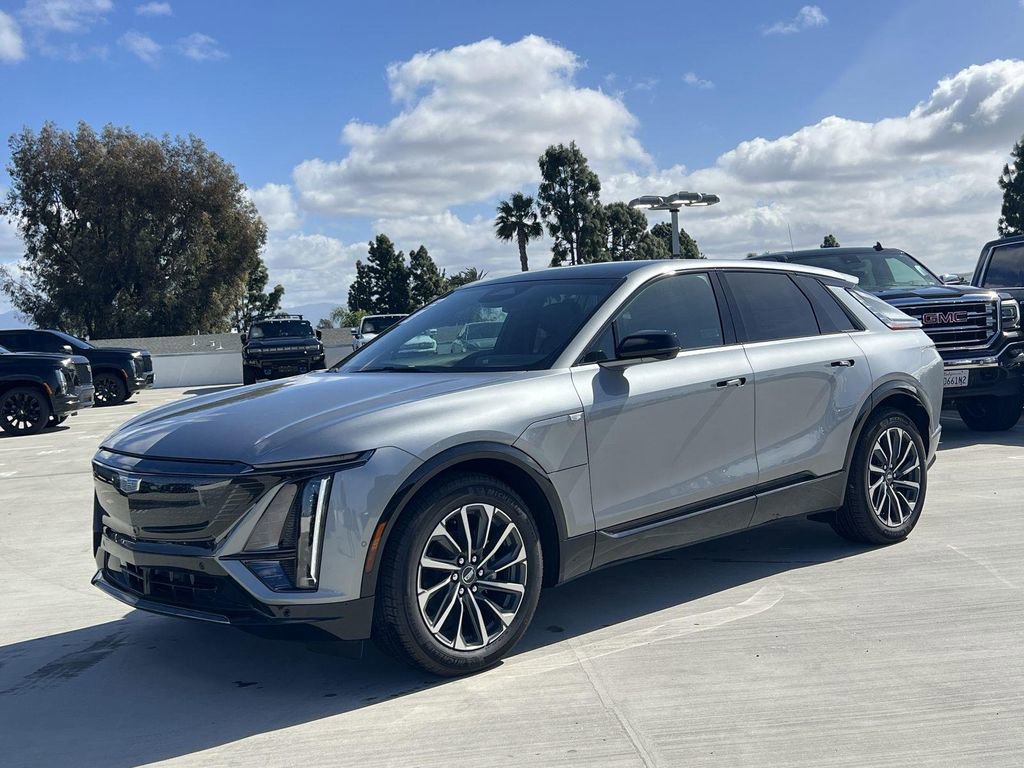 New 2026 Cadillac Lyriq Sport image 8