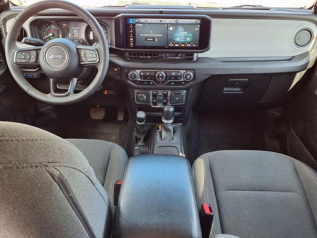 Used 2024 Jeep Wrangler Unlimited w/ Convenience Group image 9