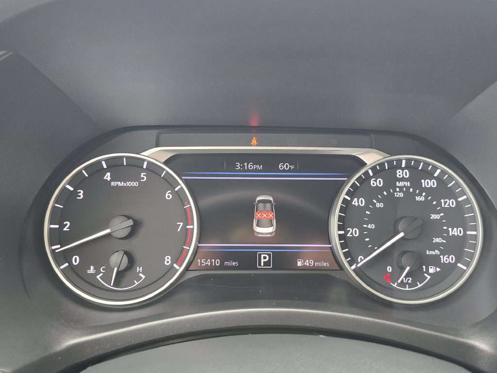 Used 2025 Nissan Sentra SR FWD image 21