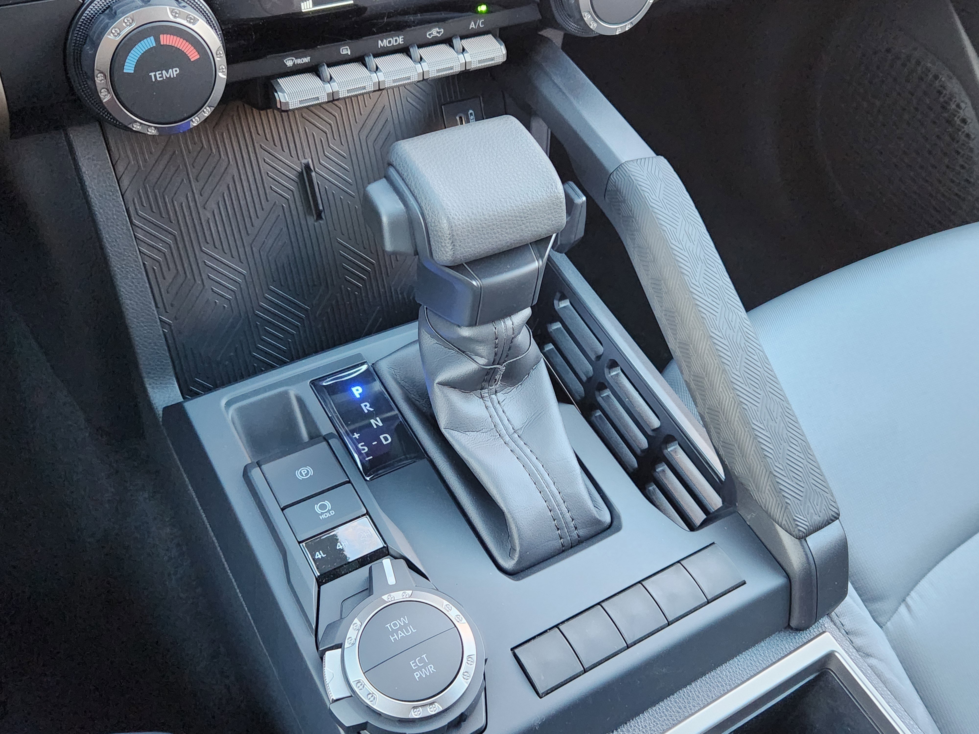 New 2025 Toyota Tacoma SR5 image 11