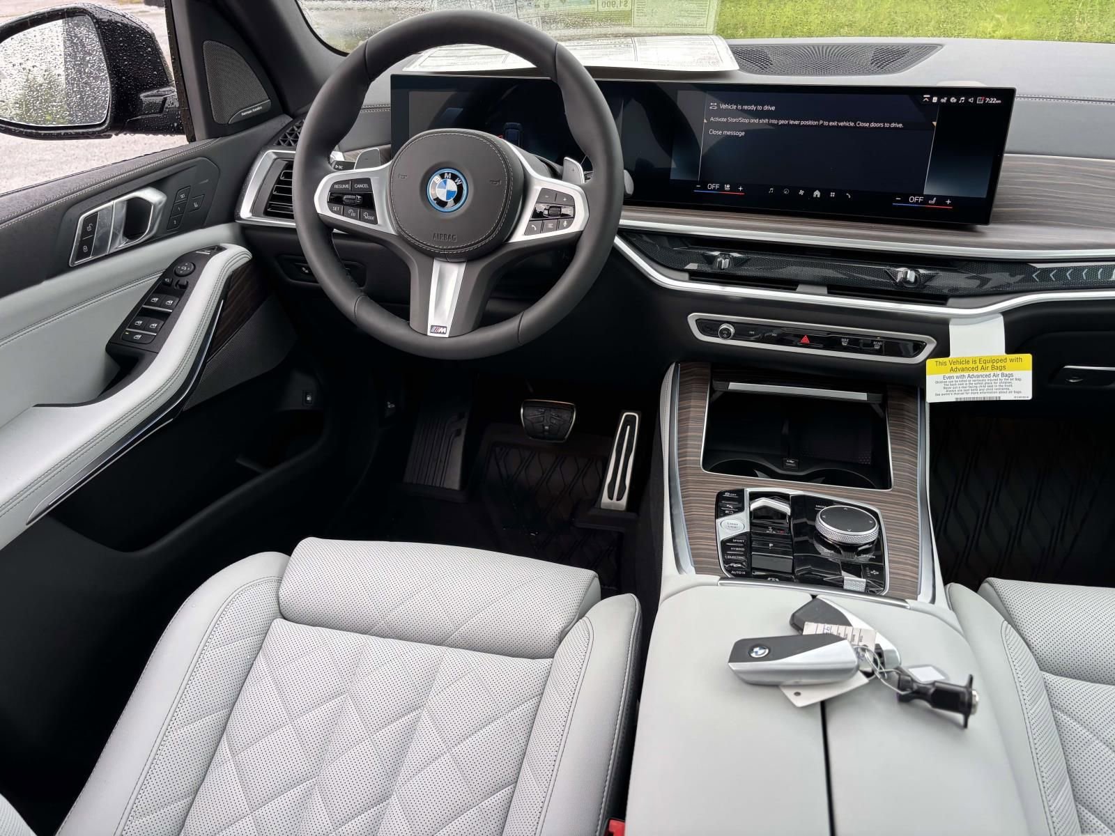 New 2026 BMW X5 xDrive50e w/ M Sport Package AWD/4WD image 30