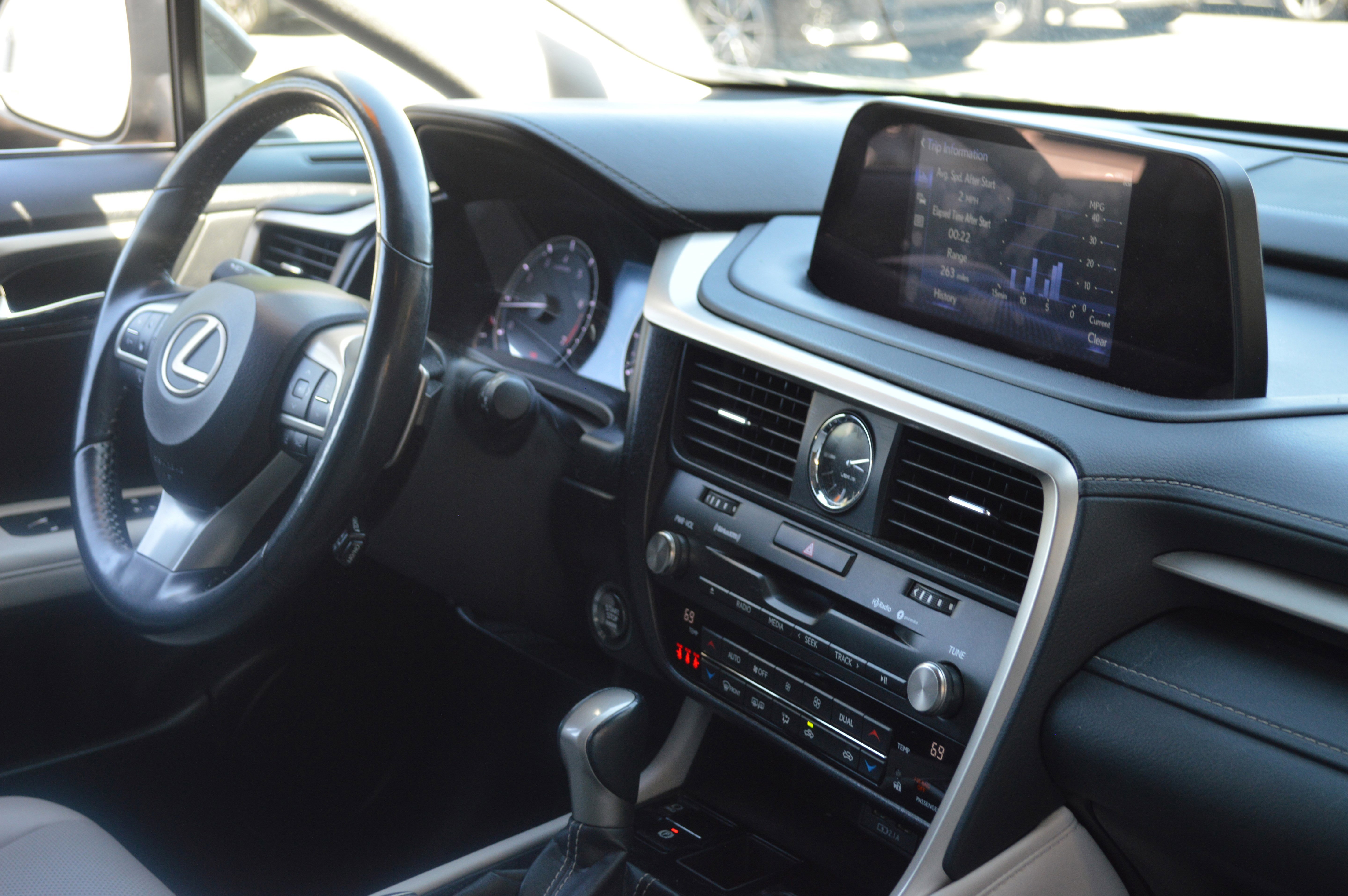 Used 2021 Lexus RX 350 FWD w/ Accessory Package image 41
