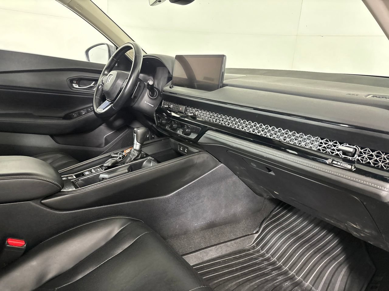 Used 2023 Honda Accord Touring image 29