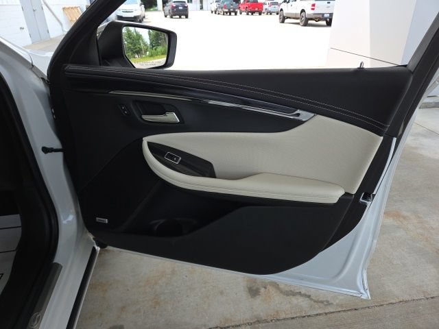 Used 2019 Chevrolet Impala Premier w/ Premier Convenience Package FWD image 47