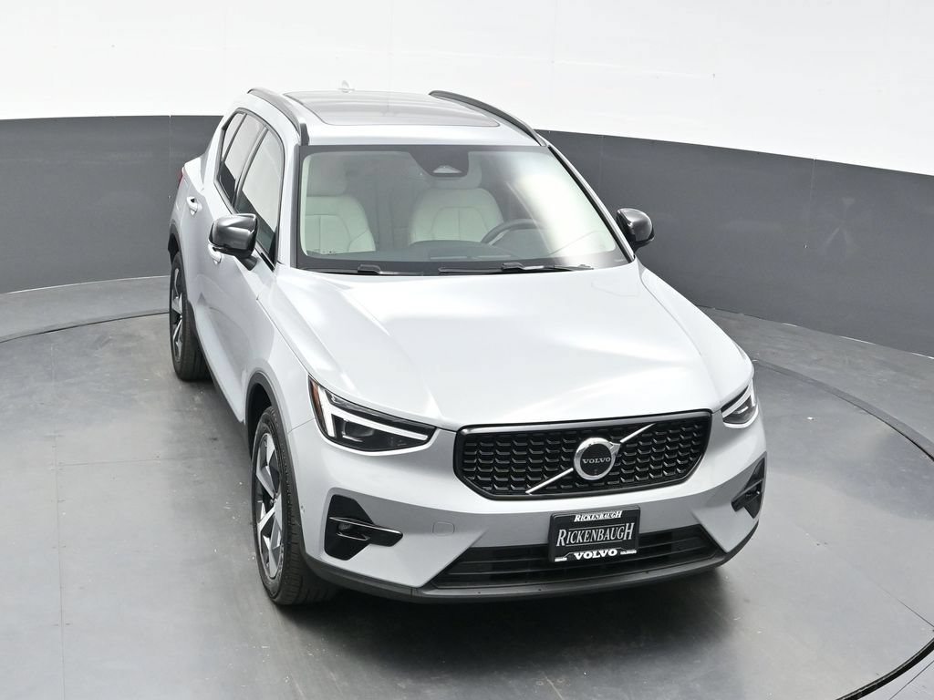 New 2026 Volvo XC40 B5 Plus w/ Protection Package Premier AWD/4WD image 30