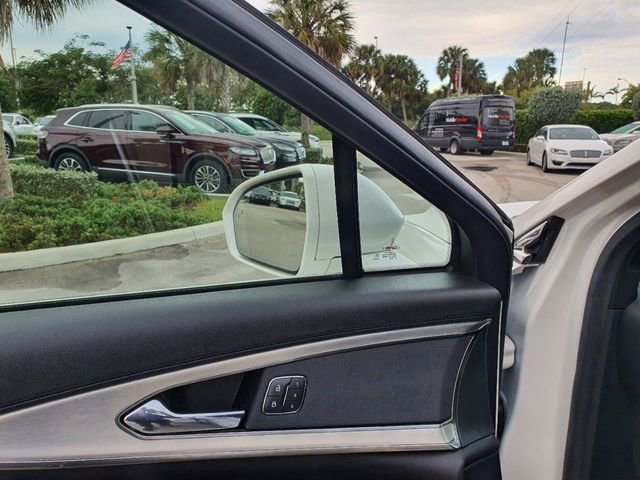 Used 2019 Lincoln Nautilus FWD image 13