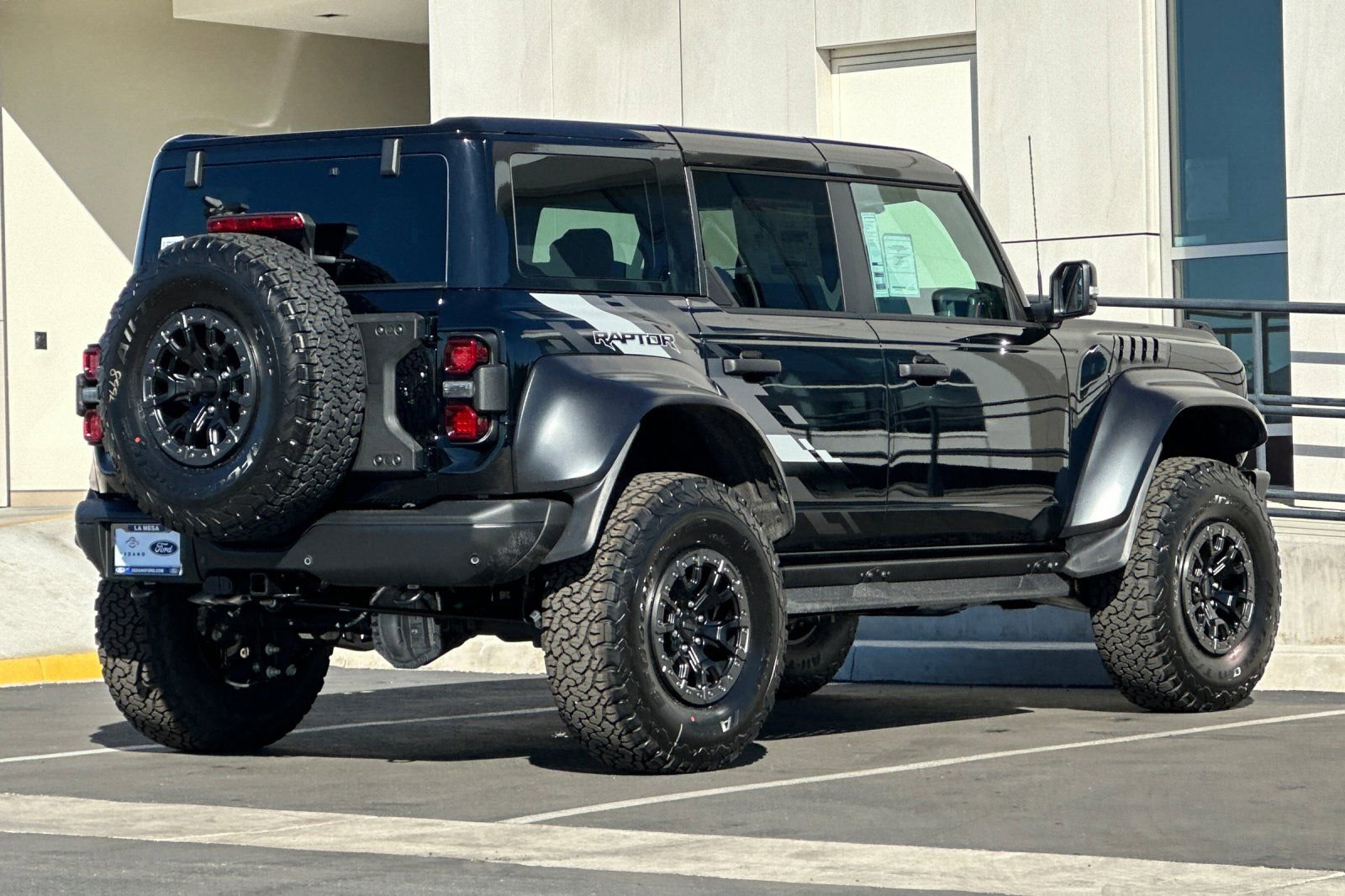 New 2025 Ford Bronco Raptor image 3