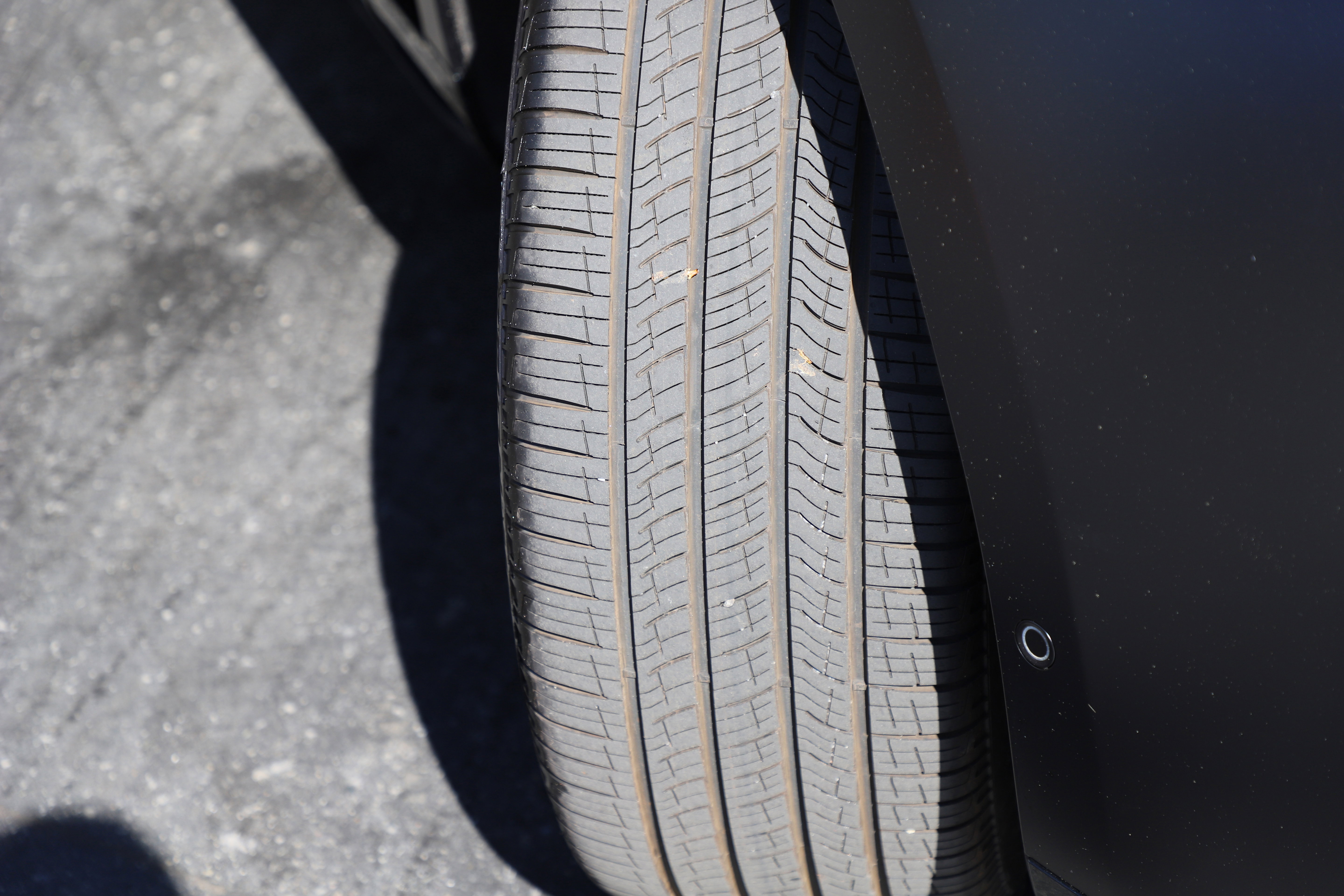 New 2026 Land Rover Range Rover SV AWD/4WD image 3