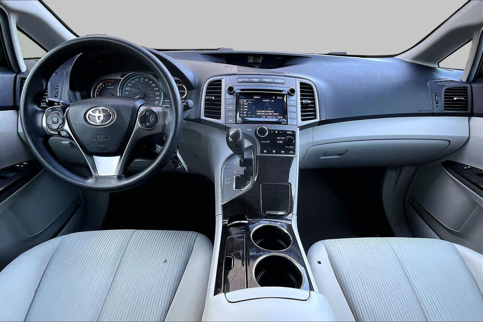 Used 2015 Toyota Venza LE AWD/4WD image 15