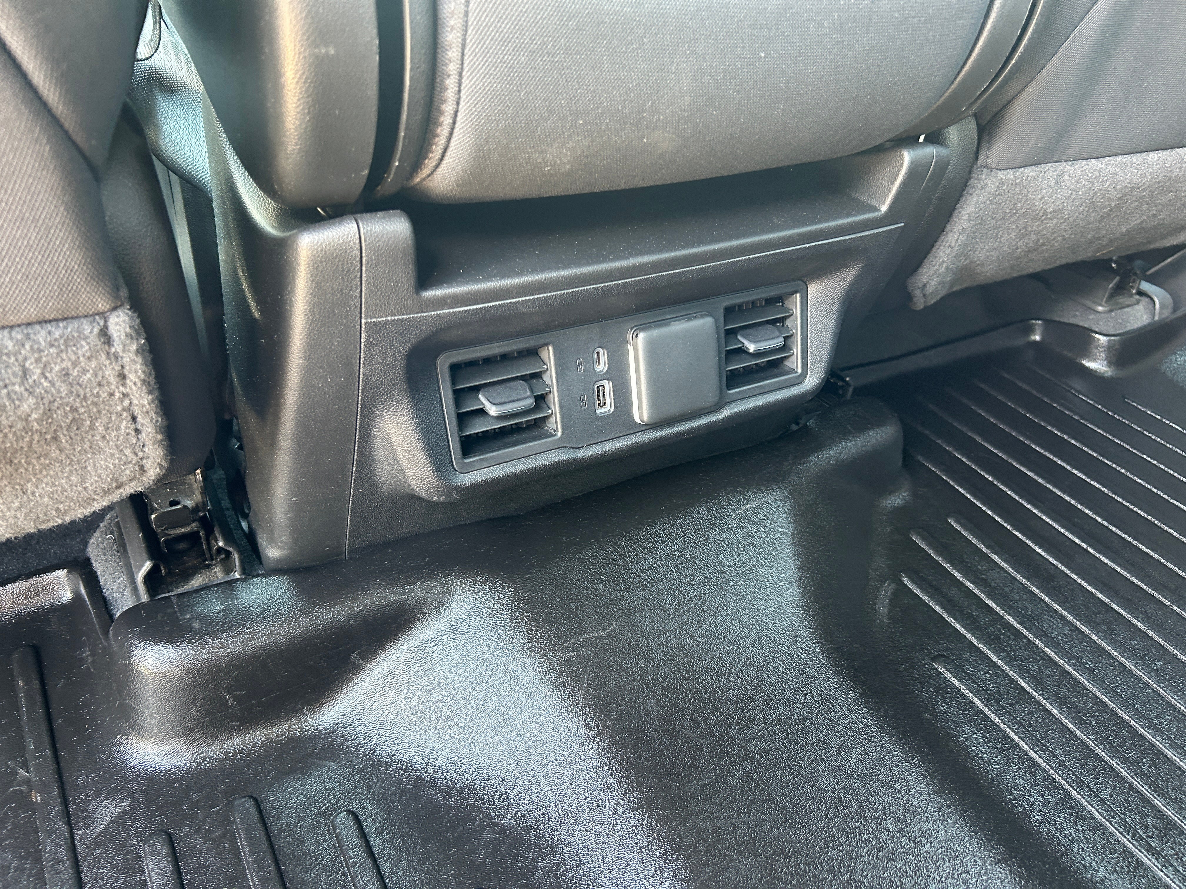 Used 2023 Chevrolet Silverado 1500 RST AWD/4WD image 32