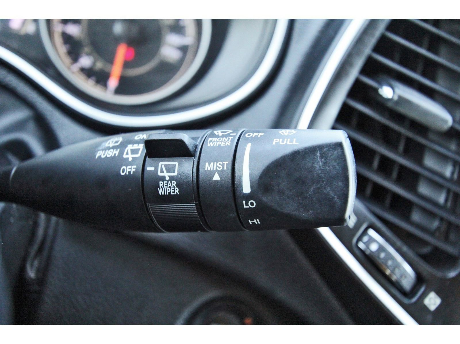 Used 2021 Jeep Cherokee Latitude Plus image 22