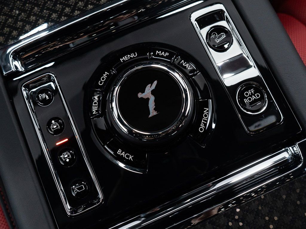 Certified 2024 Rolls-Royce Cullinan Black Badge w/ Driver's Package image 42