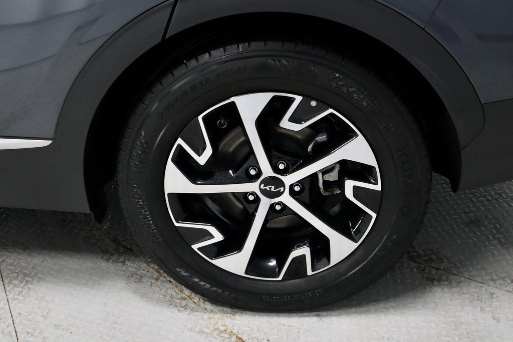 Used 2023 Kia Sportage EX image 20