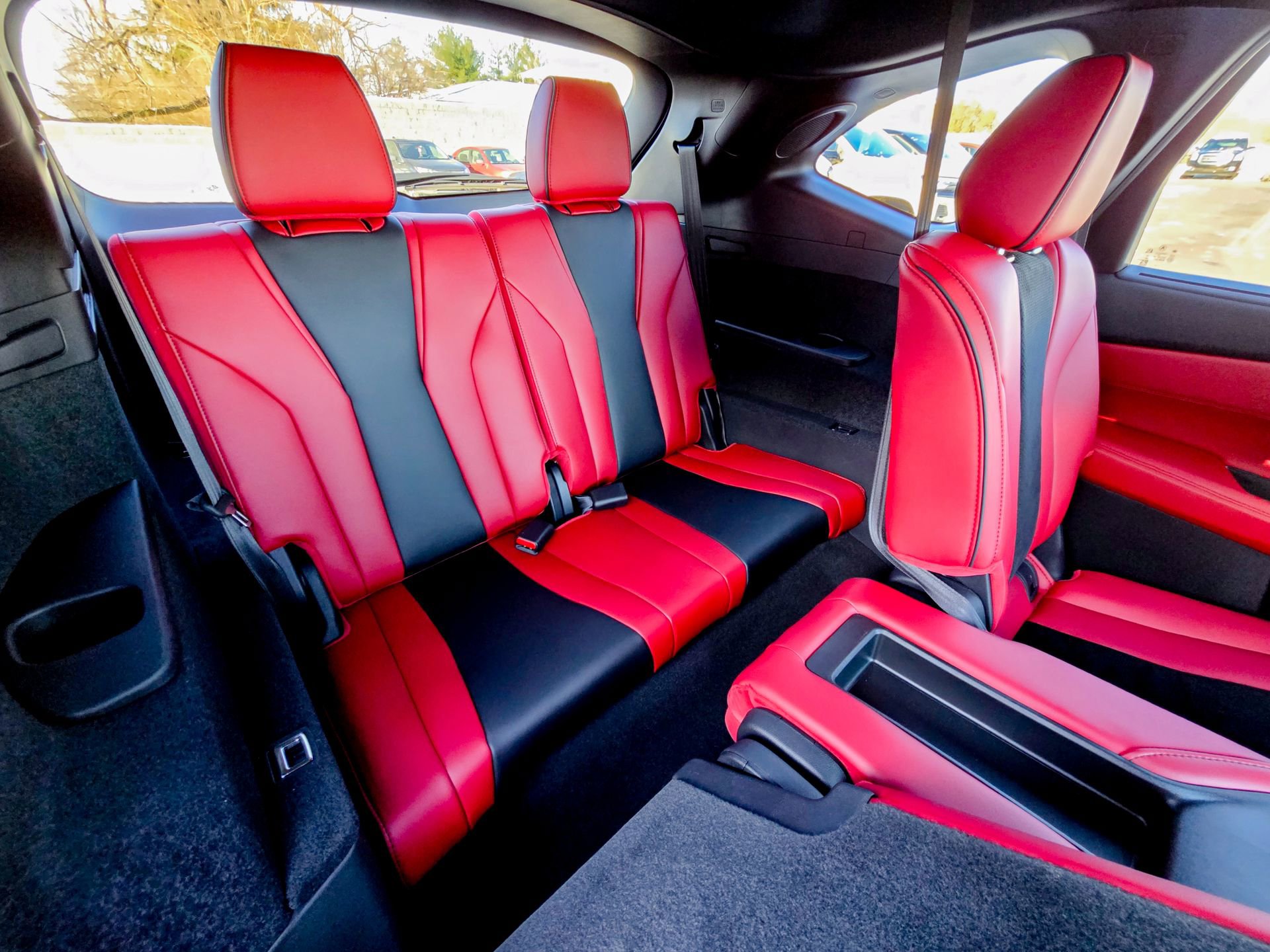 Used 2025 Acura MDX A-Spec image 32