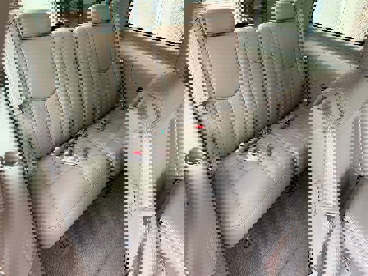 Used 2005 Cadillac Escalade AWD image 57