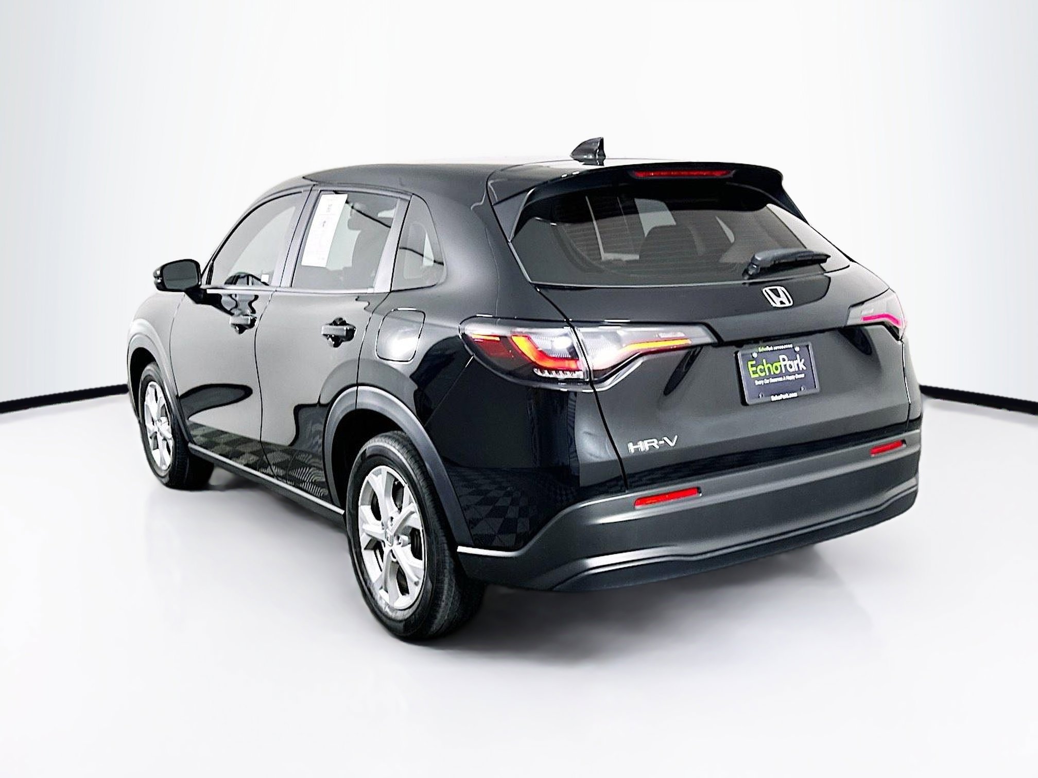 Used 2024 Honda HR-V LX image 5