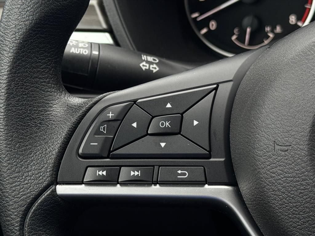 Certified 2024 Nissan Altima 2.5 SV FWD image 20