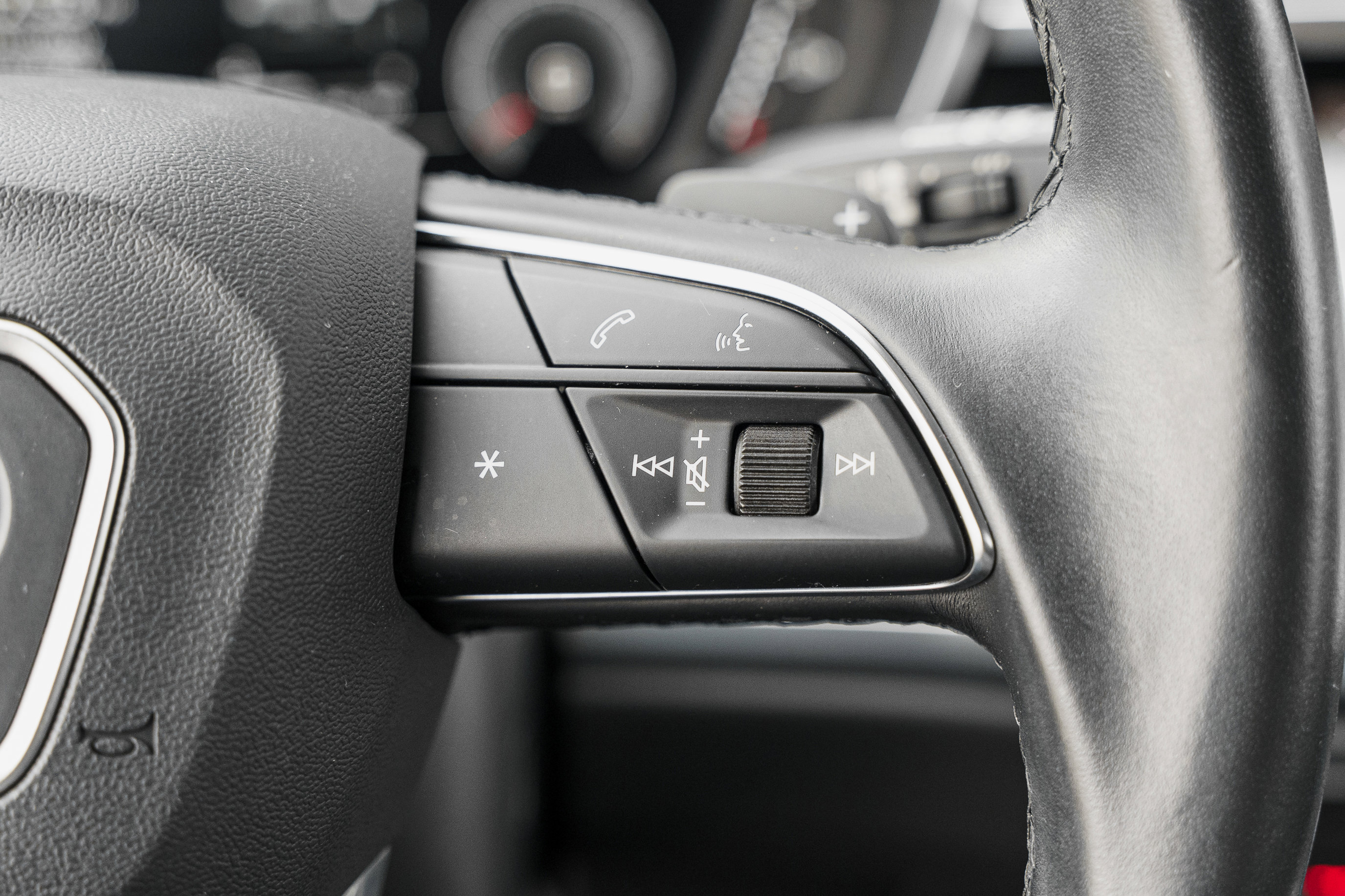 Used 2022 Audi Q3 2.0T Premium Plus w/ Premium Plus Package image 19