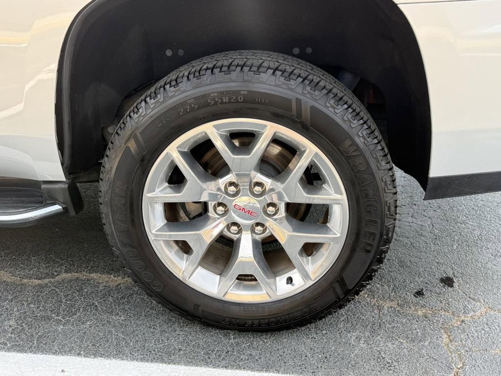 Used 2017 GMC Yukon SLT image 24