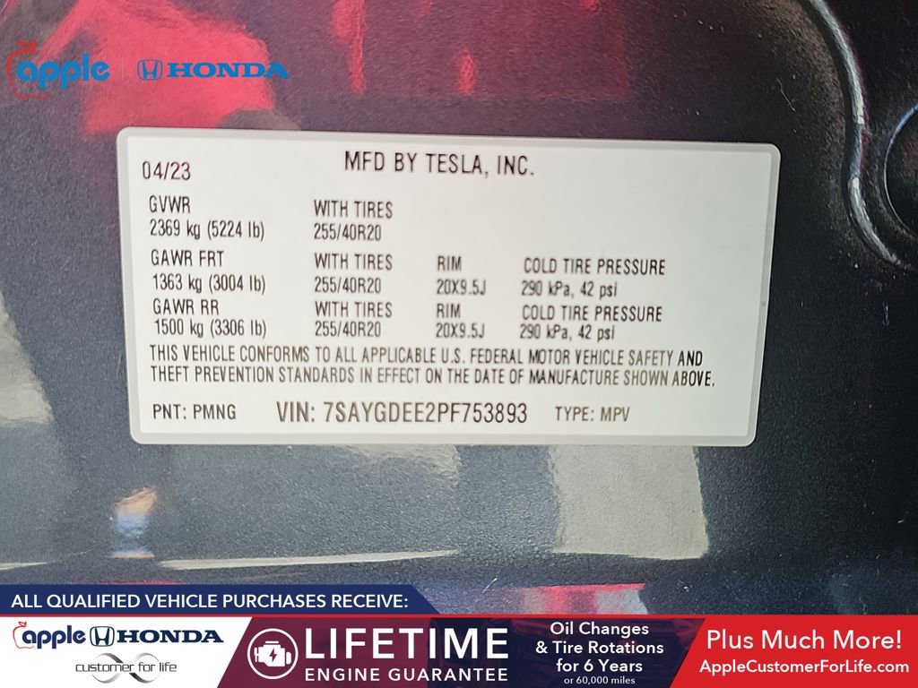 Used 2023 Tesla Model Y Long Range image 34