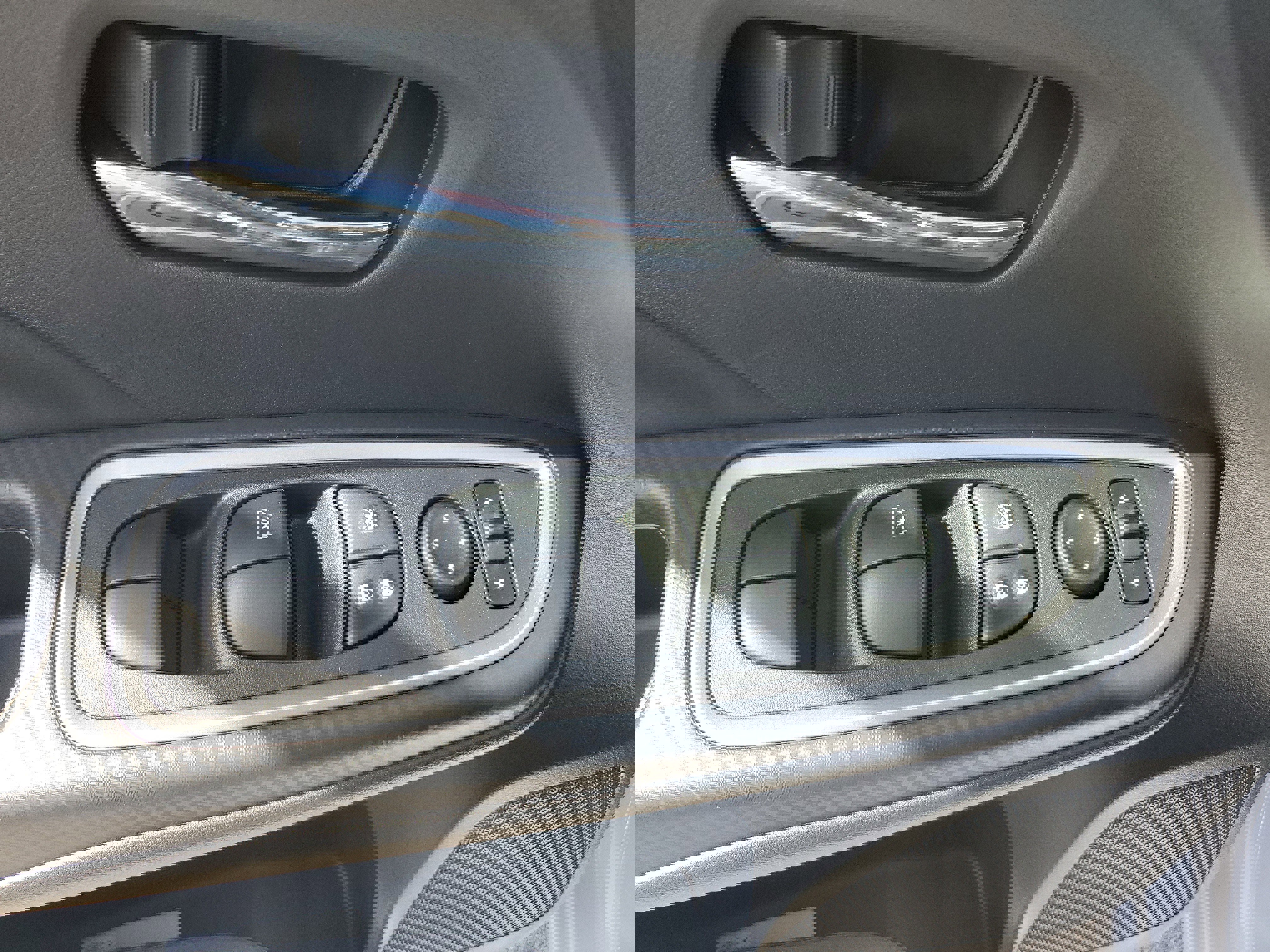 New 2025 Nissan Versa SR w/ Trunk Package image 19