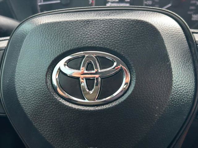 Certified 2025 Toyota Corolla LE FWD image 32