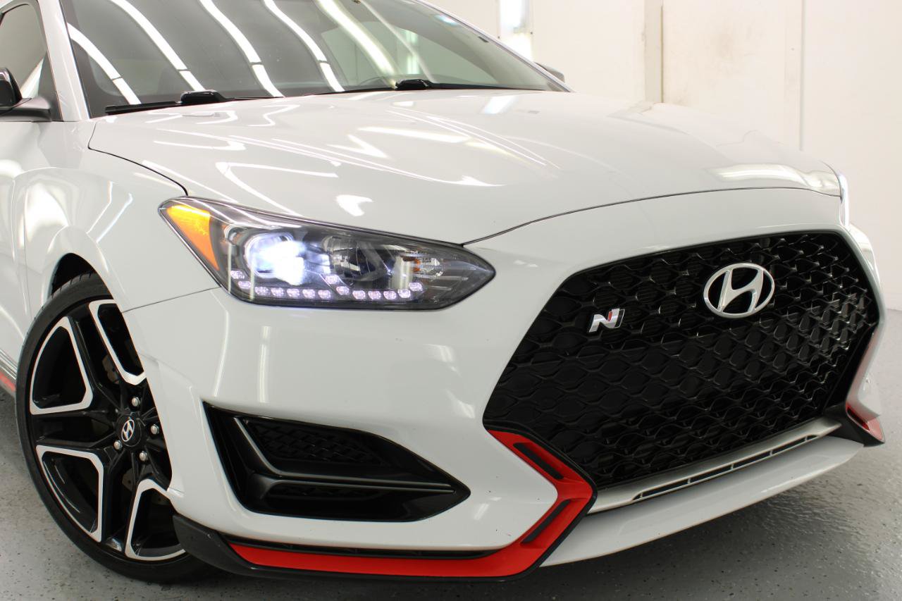 Used 2020 Hyundai Veloster N w/ Performance Package FWD image 17
