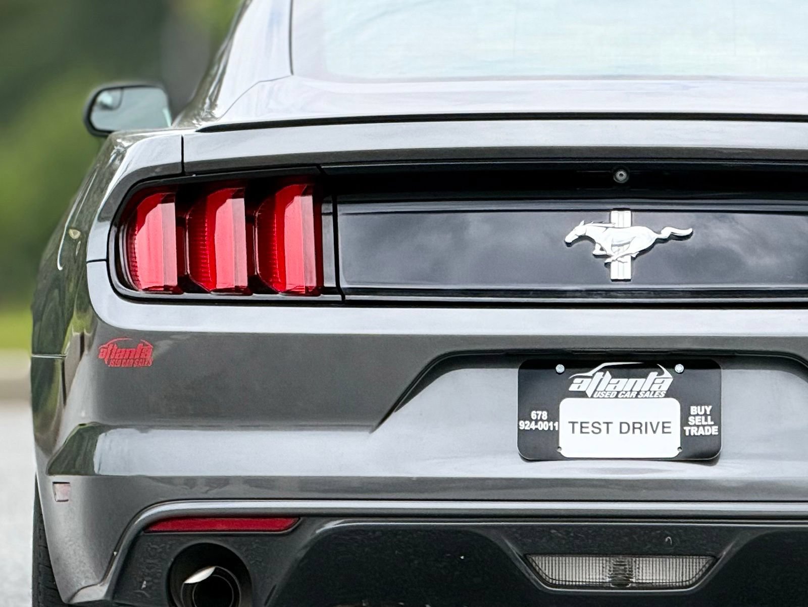 Used 2016 Ford Mustang Coupe w/ Equipment Group 051A RWD image 16