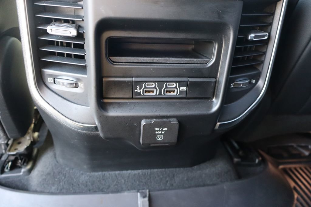 Used 2019 RAM 1500 Laramie w/ Sport Appearance Package AWD/4WD image 27