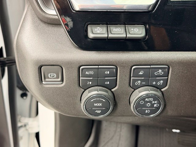 Certified 2024 Chevrolet Silverado 1500 LTZ w/ Technology Package AWD/4WD image 17