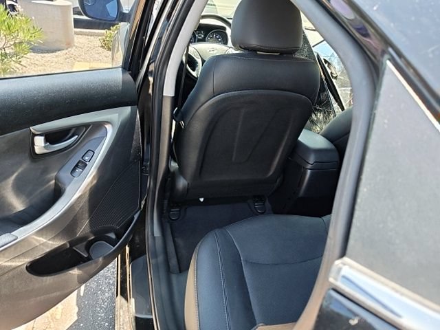 Used 2015 Hyundai Elantra Limited FWD image 15
