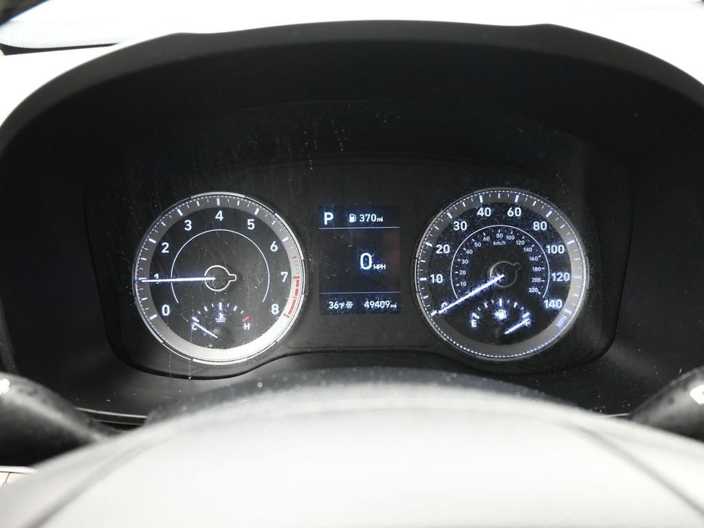 Used 2022 Hyundai Venue SEL image 22