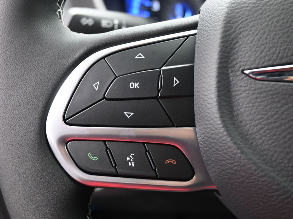 New 2026 Chrysler Pacifica Select image 28