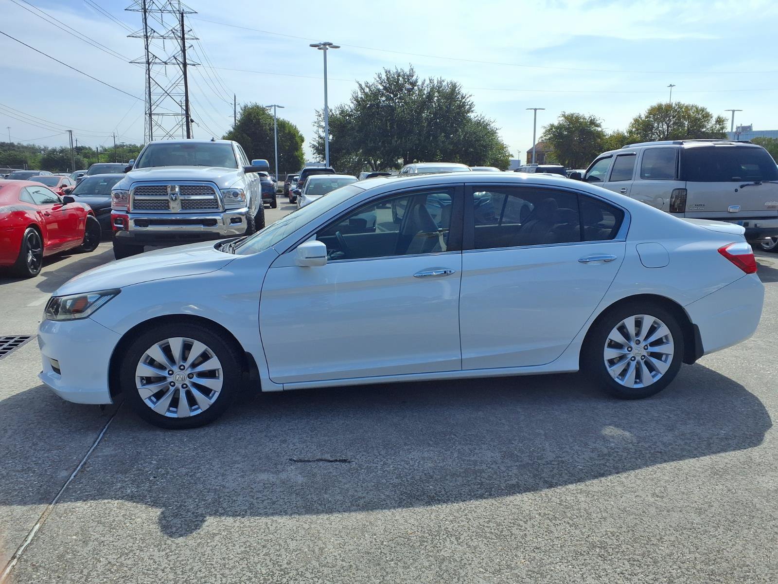 Used 2015 Honda Accord EX-L image 25