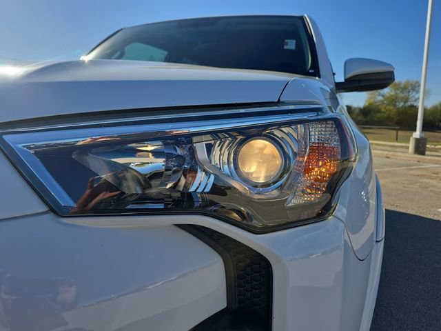 Certified 2019 Toyota 4Runner SR5 image 31