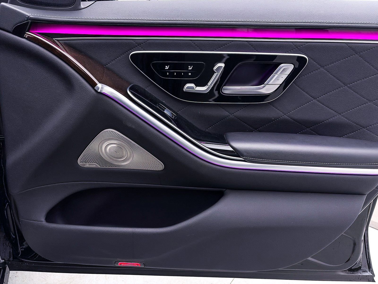 Used 2024 Mercedes-Benz S 580 4MATIC Sedan image 33