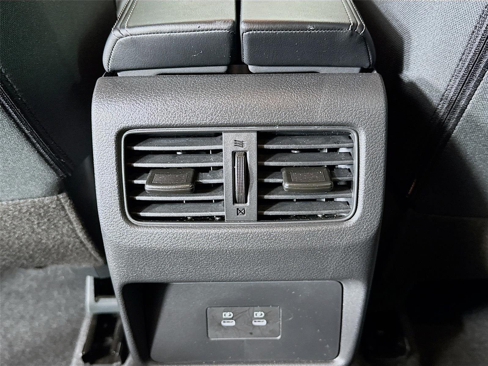 Certified 2026 Nissan Rogue SV FWD image 23