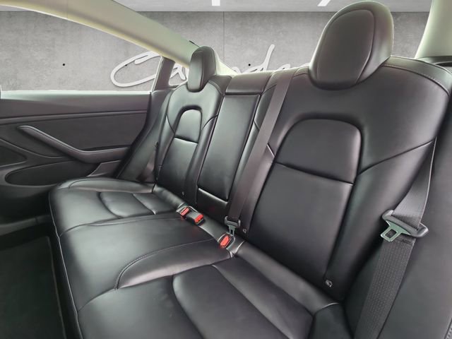 Used 2020 Tesla Model 3 Long Range image 22