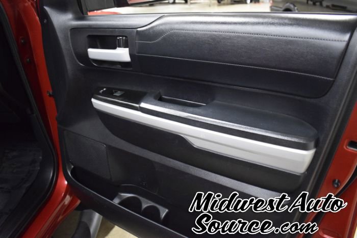 Used 2020 Toyota Tundra Limited AWD/4WD image 34