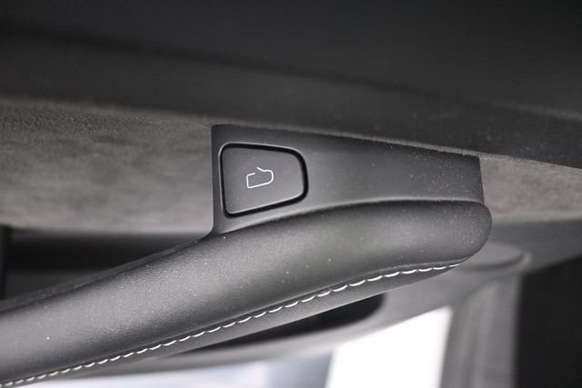 Used 2023 Tesla Model 3 Performance AWD/4WD image 32